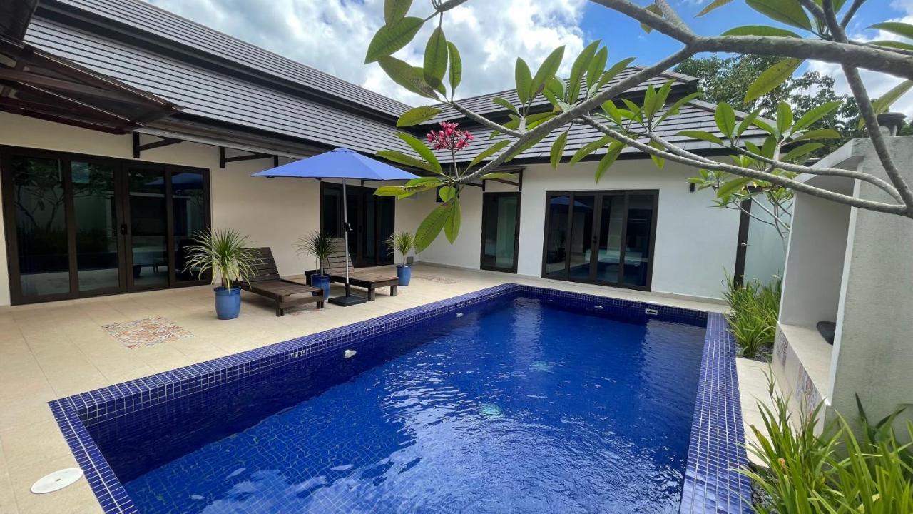 Charis Pool Villa 2 - 3 Bedroom With Private Pool Бентонг Екстер'єр фото